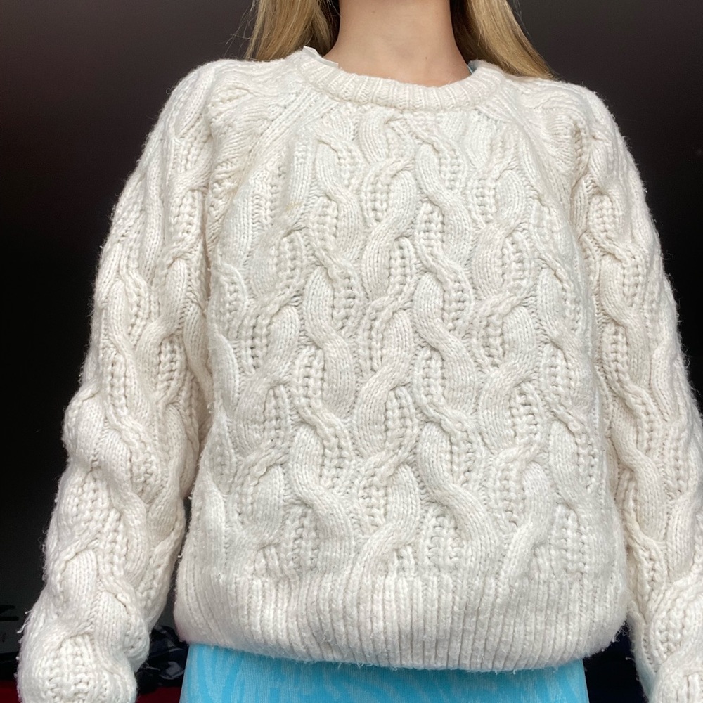 H&M Rory Gilmore sweater! Beautiful and warm